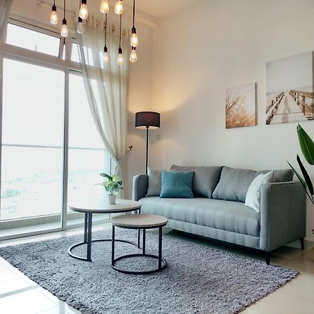 Delight Homestay Twin Galaxy Джохор-Бару Екстер'єр фото