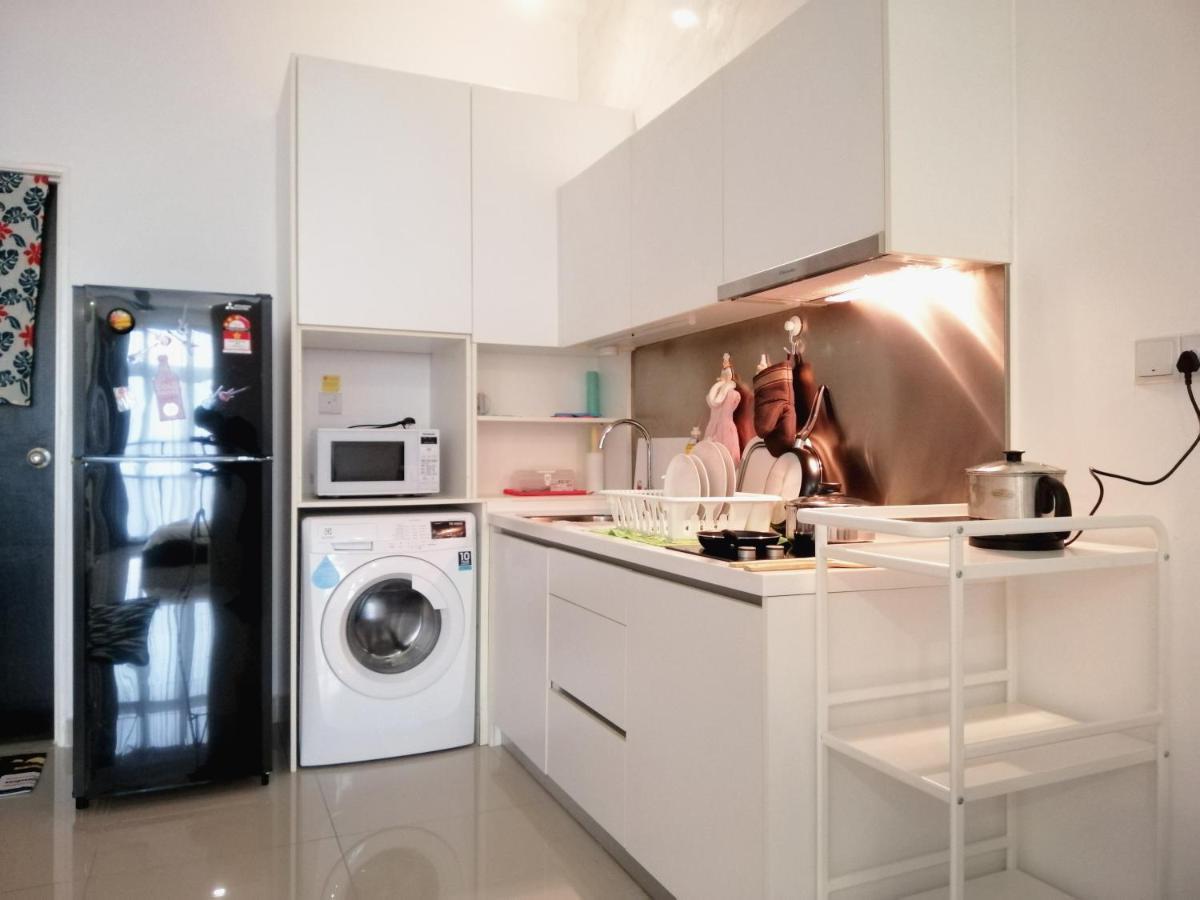 Delight Homestay Twin Galaxy Джохор-Бару Екстер'єр фото