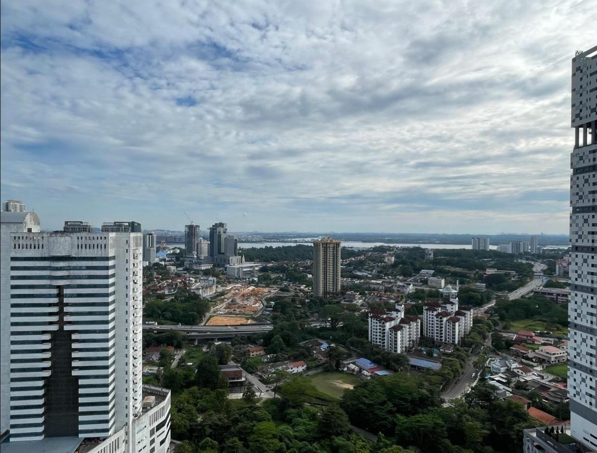 Delight Homestay Twin Galaxy Джохор-Бару Екстер'єр фото